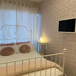 Marilyn Appartments Alloggio in famiglia Napoli